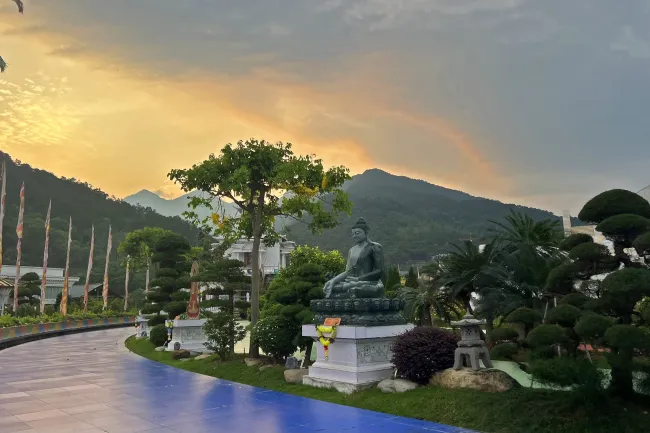 Khi người thân ra đi - làm sao để đồng hành bằng trái tim?