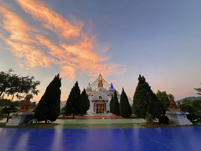 Điều gì còn lại khi thân xác không còn?