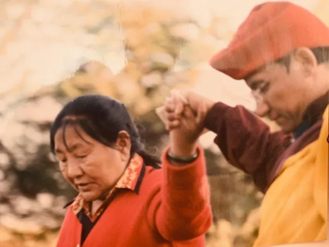 Tán thán Đức Mayumla