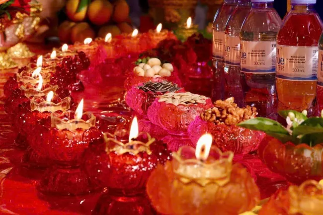 Cẩm nang hộ niệm người lâm chung theo Truyền thừa Drukpa và Kim Cương thừa