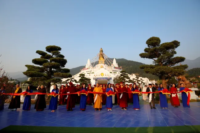 Hành Trình 15 Năm Hoằng Pháp Của Đức Gyalwang Drukpa Tại Việt Nam